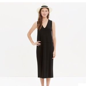 Madewell v neck tank dress in black, size xs 👗